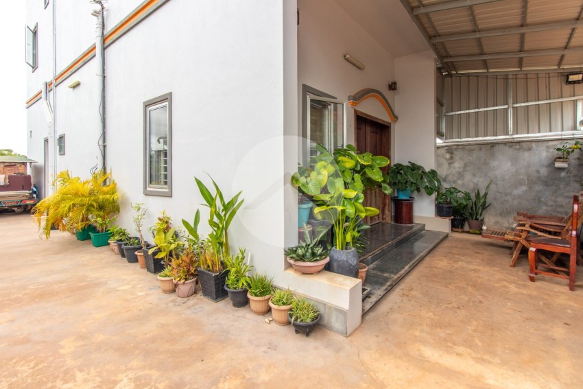 2 Bedroom Villa For Sale - Svay Dangkum, Siem Reap