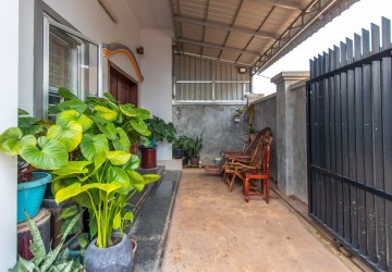 2 Bedroom Villa For Sale - Svay Dangkum, Siem Reap thumbnail