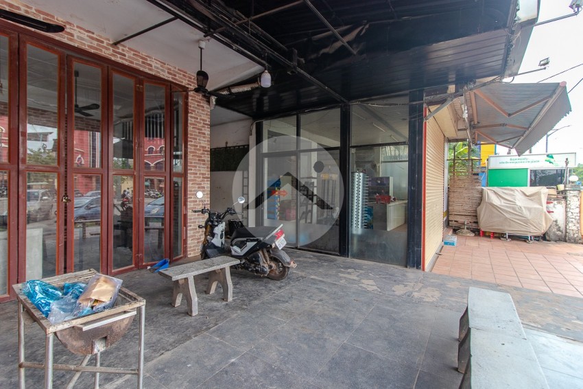17 Bedroom Hostel For Rent - Old Market, Siem Reap