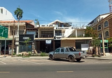 17 Bedroom Hostel For Rent - Old Market, Siem Reap thumbnail