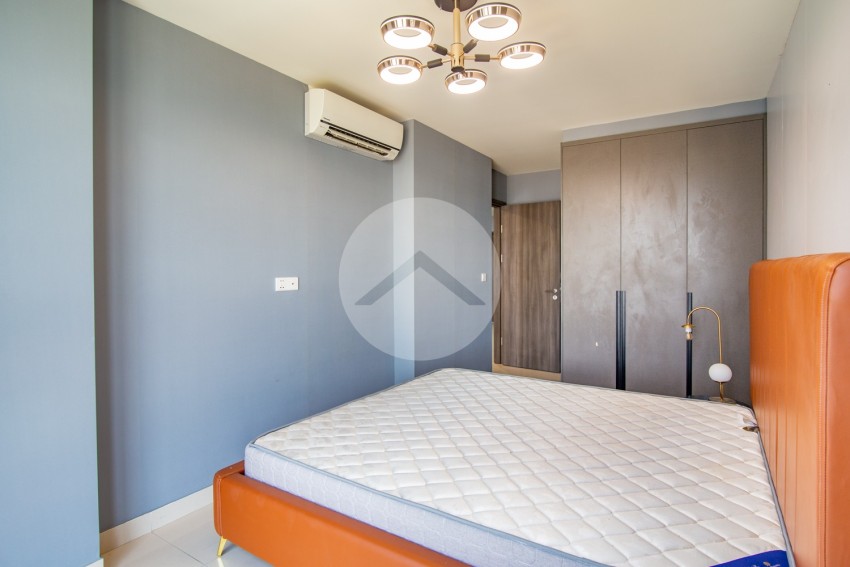 22th Floor 3 Bedroom Condo For Sale - The Peak, Tonle Bassac, Phnom Penh