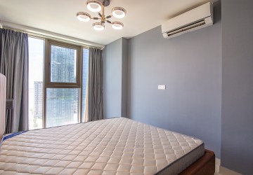 22th Floor 3 Bedroom Condo For Sale - The Peak, Tonle Bassac, Phnom Penh thumbnail