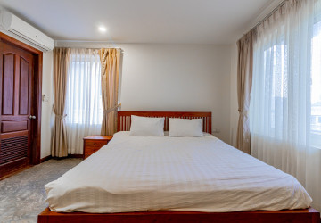 2 Bedroom Apartment For Rent - Riverside, Slor Kram, Siem Reap thumbnail