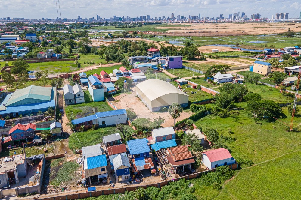 3500 Sqm Land and 600 Sqm Warehouse For Rent - Dangkao, Phnom Penh - Image 8