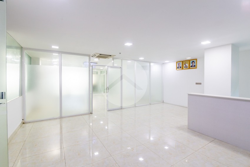 230sqm Office Space For Rent - Beoung Keng Kang1, Phnom Penh