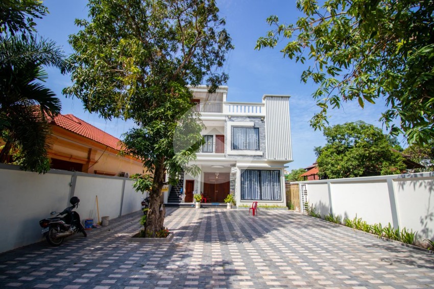 6 Unit Apartment Building For Sale - Sala Kamreuk, Siem Reap
