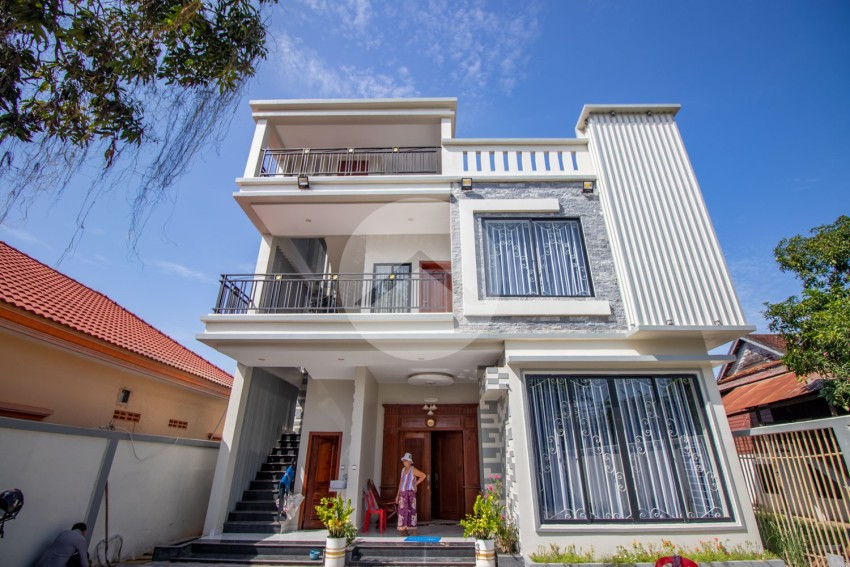 6 Unit Apartment Building For Sale - Sala Kamreuk, Siem Reap