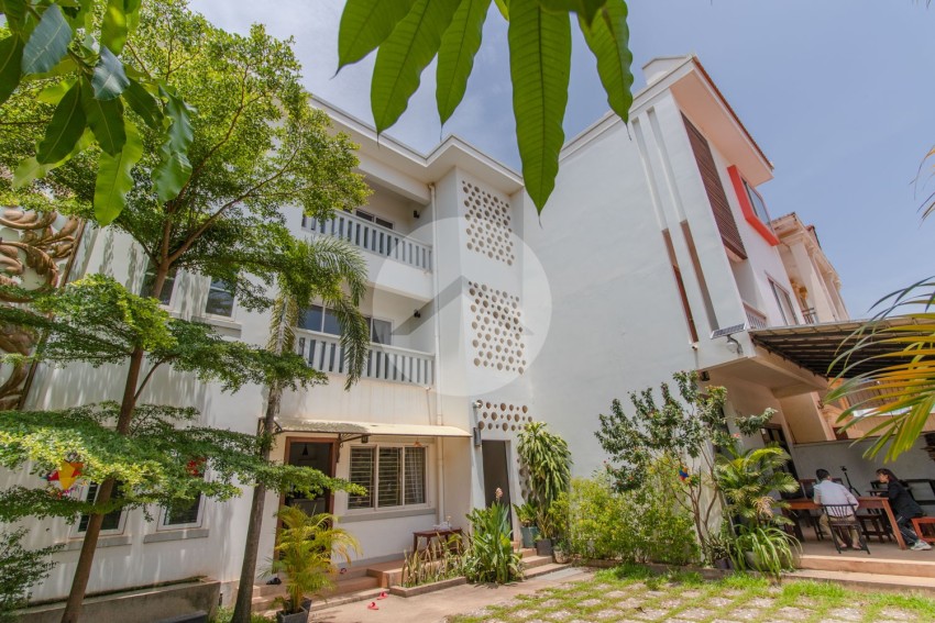 10 Unit Apartment Building For Rent - Road 60, Slor Kram, Siem Reap