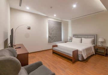 3 Bedroom Penthouse Serviced Apartment For Rent - Tonle Bassac, Phnom Penh thumbnail