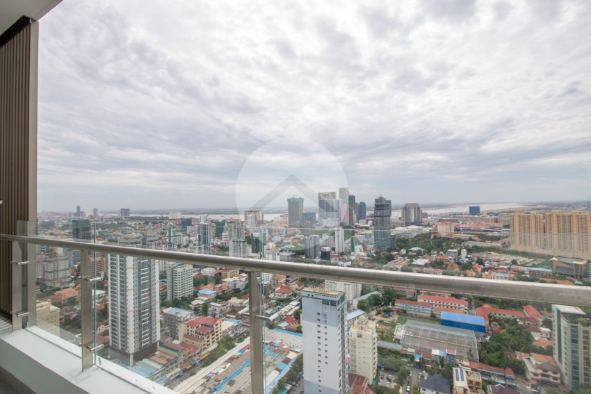 2 Bedroom Condo For Rent - J Tower 2, BKK1, Phnom Penh