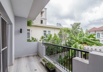 5 Bedroom House For Rent - Teuk Thla, Sen Sok, Phnom Penh thumbnail