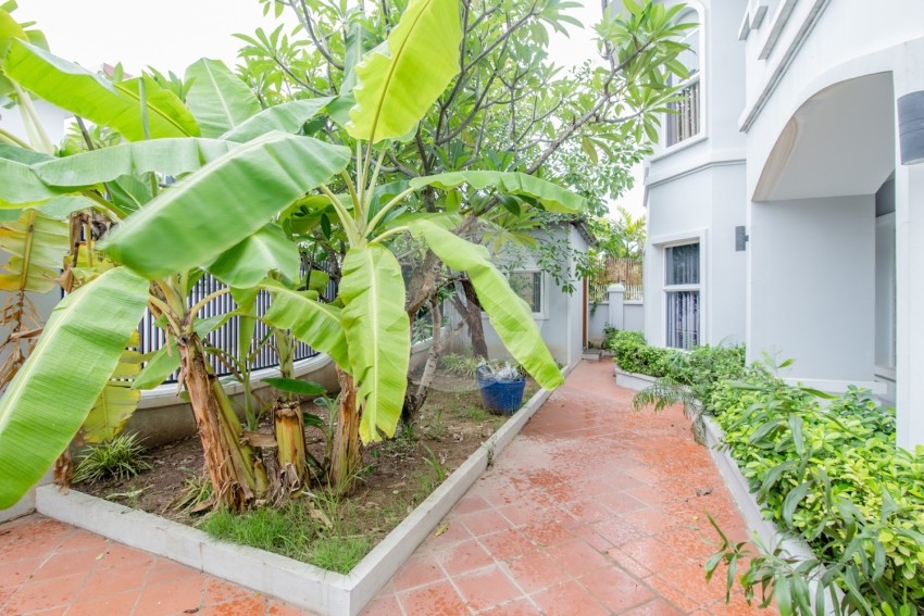 5 Bedroom House For Rent - Teuk Thla, Sen Sok, Phnom Penh