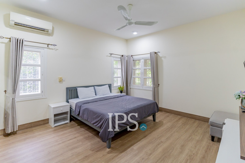 2 Bedroom Serviced Apartment For Rent - BKK1, Phnom Penh