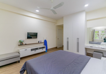 2 Bedroom Serviced Apartment For Rent - BKK1, Phnom Penh thumbnail