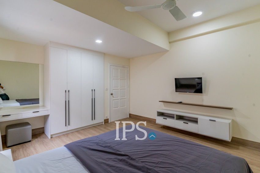 2 Bedroom Serviced Apartment For Rent - BKK1, Phnom Penh