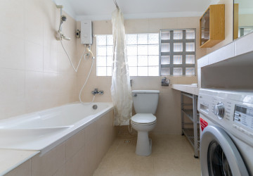 Renovated 2 Bedroom Apartment For Rent - Wat Phnom, Phnom Penh thumbnail