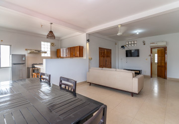 Renovated 2 Bedroom Apartment For Rent - Wat Phnom, Phnom Penh thumbnail