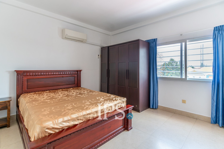 Renovated 2 Bedroom Apartment For Rent - Wat Phnom, Phnom Penh