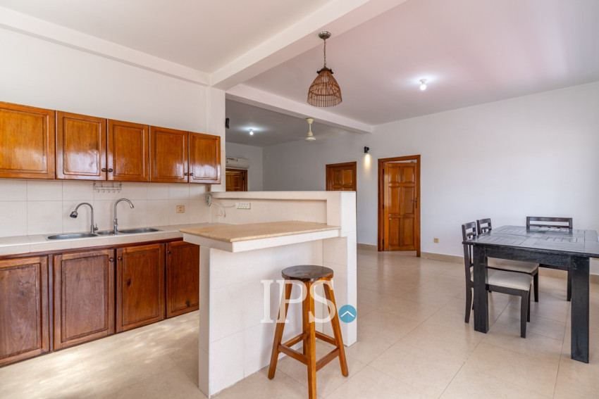 Renovated 2 Bedroom Apartment For Rent - Wat Phnom, Phnom Penh