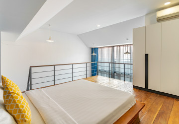 Loft 1 Bedroom Serviced Apartment For Rent - BKK3, Phnom Penh thumbnail
