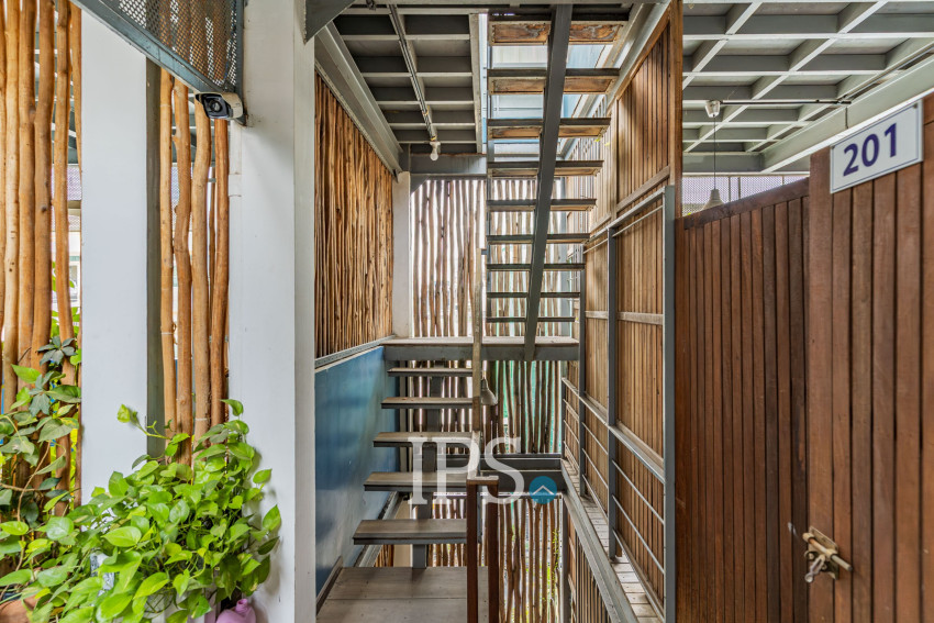 Loft 1 Bedroom Serviced Apartment For Rent - BKK3, Phnom Penh