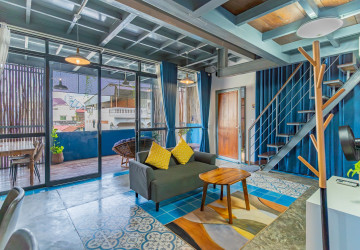 1 Bedroom Loft Apartment For Rent - BKK 3, Phnom Penh thumbnail