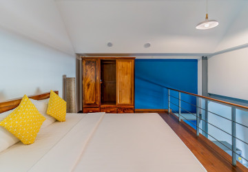 1 Bedroom Loft Apartment For Rent - BKK 3, Phnom Penh thumbnail