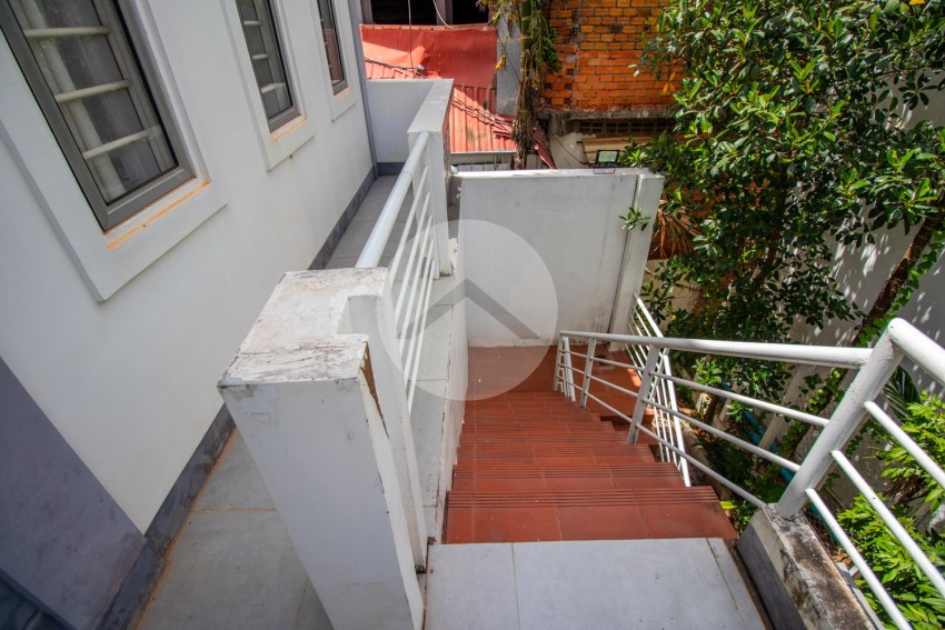 4 Bedroom Apartment Building For Rent - Slor Kram, Siem Reap