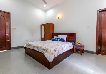 4 Bedroom Apartment Building For Rent - Slor Kram, Siem Reap thumbnail