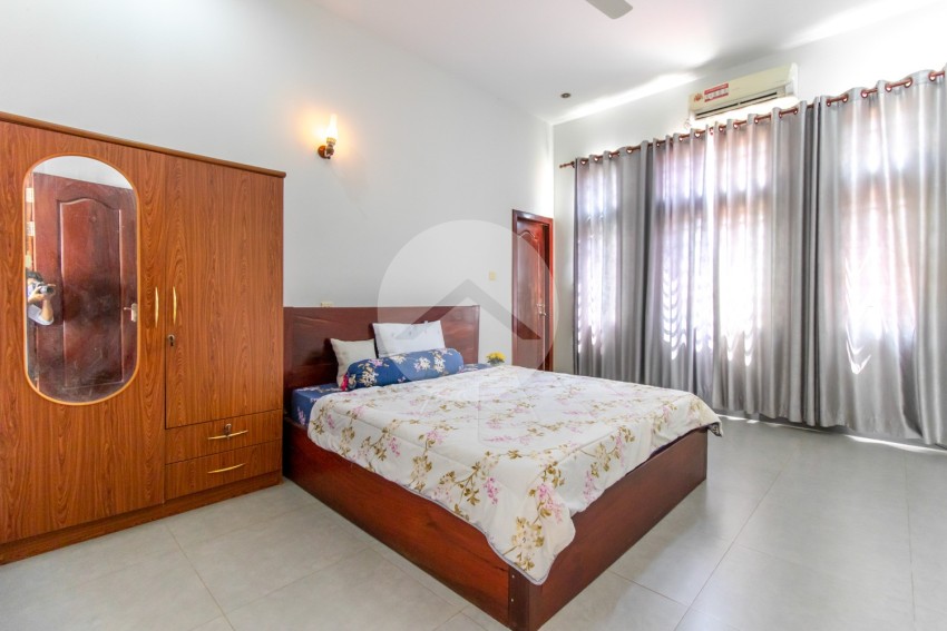 4 Bedroom Apartment Building For Rent - Slor Kram, Siem Reap