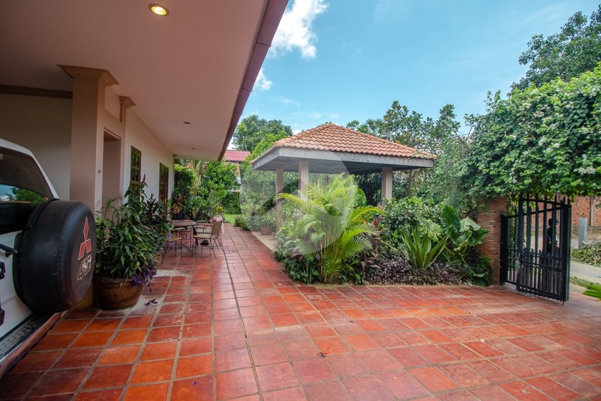 3 Bedroom House For Sale - Knart  Siem-Reap