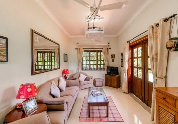 3 Bedroom House For Sale - Knart  Siem-Reap thumbnail