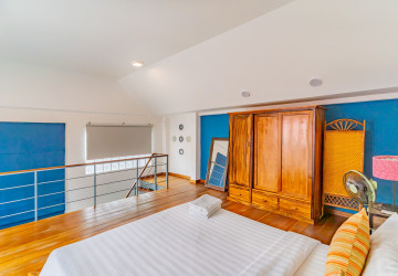 1 Bedroom Loft Apartment For Rent - BKK 3, Phnom Penh thumbnail