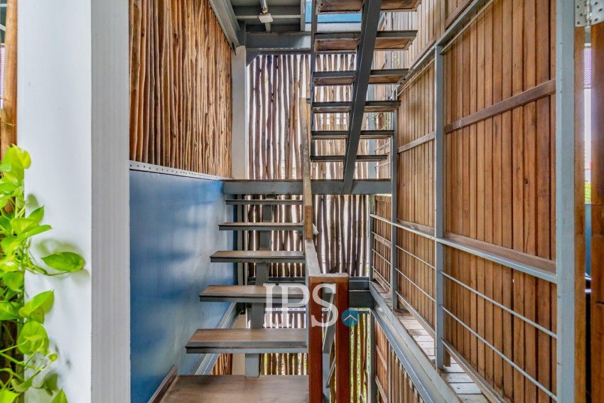 1 Bedroom Loft Apartment For Rent - BKK 3, Phnom Penh