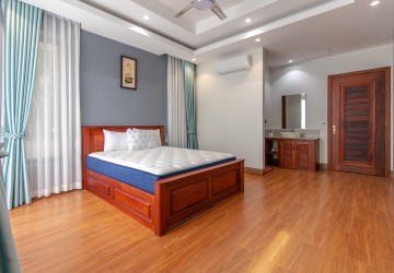 1 Bedroom  Serviced Apartment For Rent - Sala Kamreuk, Siem Reap thumbnail