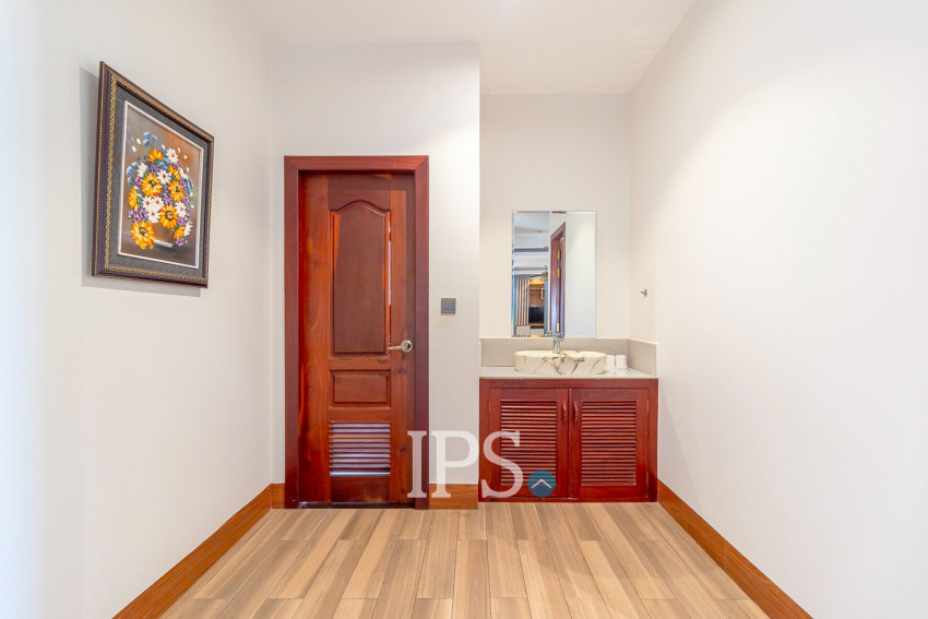 3 Bedroom Apartment For Rent - Sala Kamreuk, Siem Reap