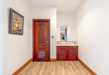3 Bedroom Apartment For Rent - Sala Kamreuk, Siem Reap thumbnail