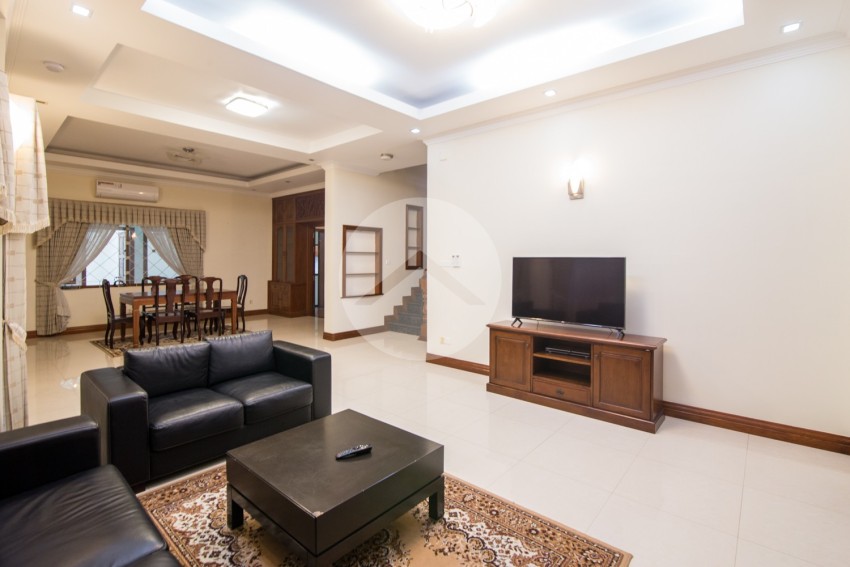 3 Bedroom Villa For Rent - Bassac Garden, Tonle Bassac, Phnom Penh