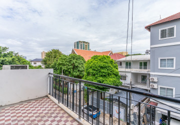 Renovated Loft 1 Bedroom Apartment For Sale - BKK1, Phnom Penh thumbnail