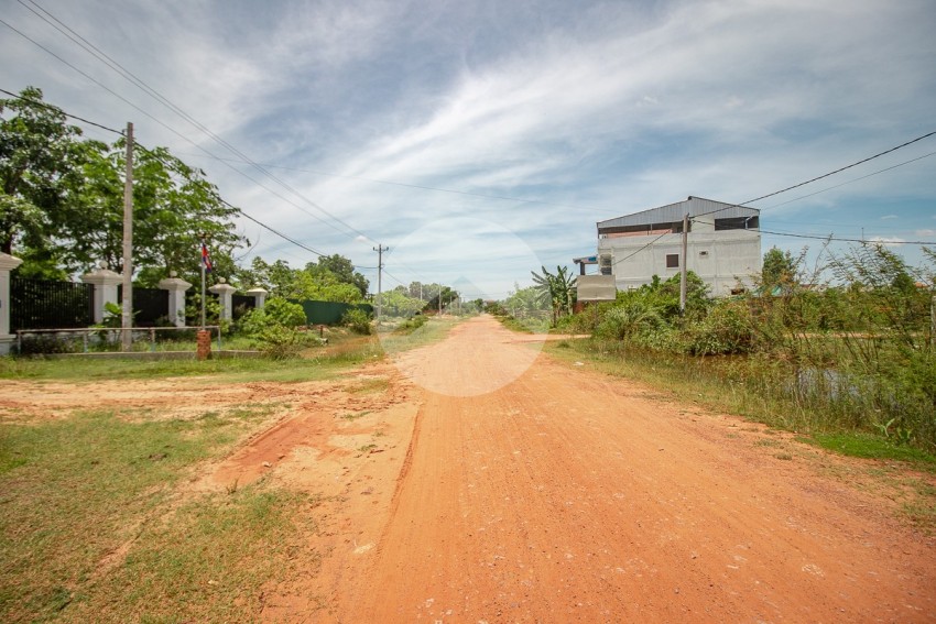 2075 Sqm Land For Sale - Svay Dangkum, Siem Reap