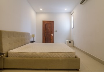 Renovated 1 Bedroom Apartment For Rent - Phsar Thmei 1, Phnom Penh thumbnail