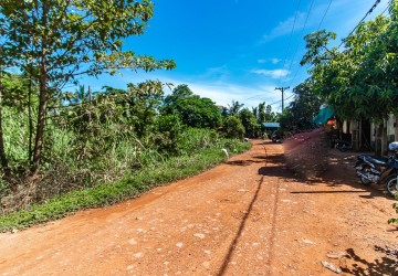 300 Sqm Land For Sale - Riverside, Siem Reap thumbnail