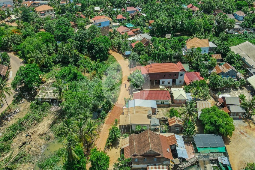 ដី ៣០០ ម៉ែត្រការ៉េ សម្រាប់លក់ - មាត់ស្ទឹងសៀមរាប, ក្រុងសៀមរាប