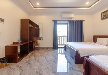 16 Bedroom Guesthouse For Rent - Slor Kram, Siem Reap thumbnail