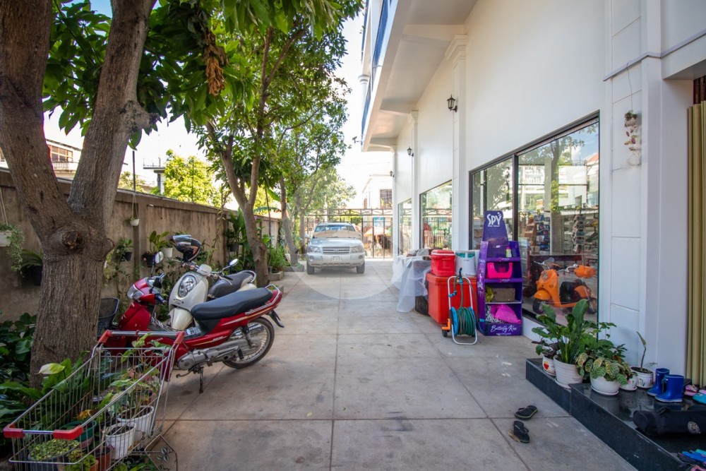 10 Bedroom Apartment Building For Rent - Wat Bo, Siem Reap - Image 22