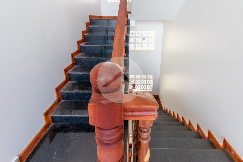 10 Bedroom Apartment Building For Rent - Wat Bo, Siem Reap - Image 4