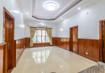 6 Bedroom Villa For Rent - Russey Keo, Phnom Penh thumbnail