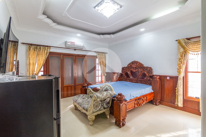 6 Bedroom Villa For Rent - Russey Keo, Phnom Penh