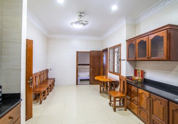 6 Bedroom Villa For Rent - Russey Keo, Phnom Penh thumbnail