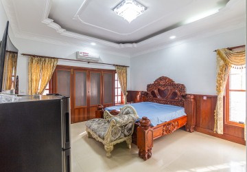 6 Bedroom Villa For Rent - Russey Keo, Phnom Penh thumbnail